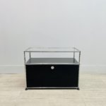 USM Haller Black Media unit