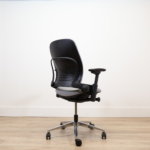 Steelcase Leap V2 Light grey task chair - Image 5